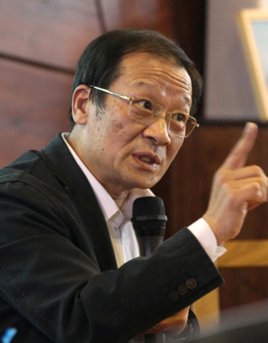 正从被动响应迈向主动服务