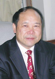 老一辈企业家以其敢为人先的胆识魄力